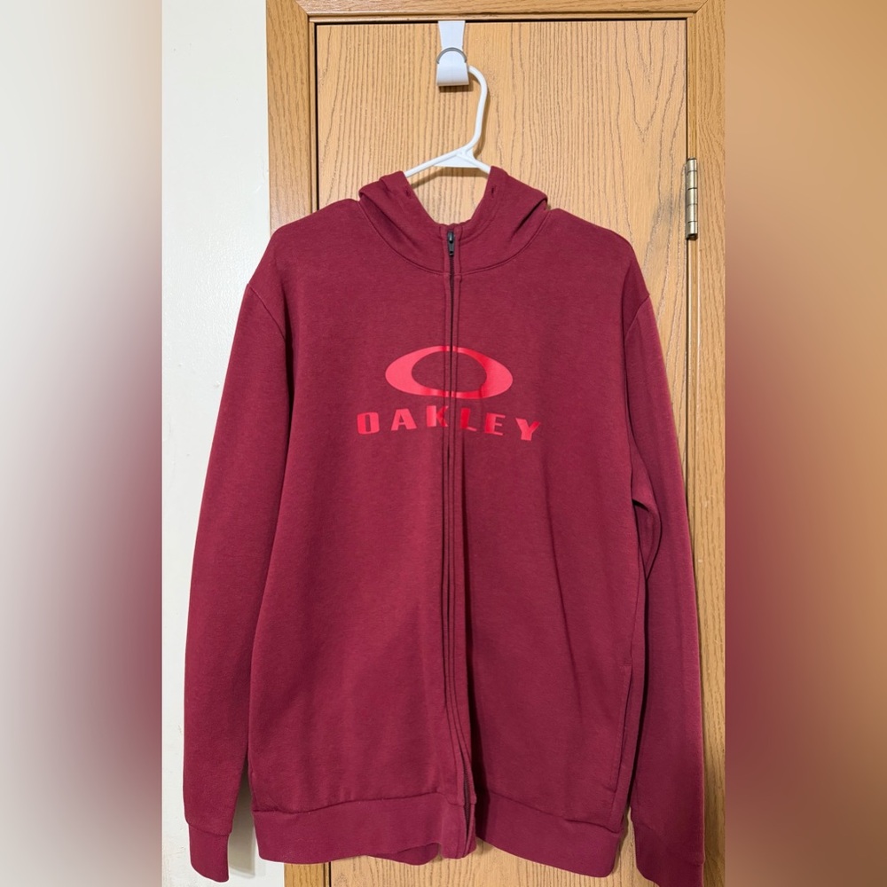 Oakley Men’s Zip-Up Hoodie